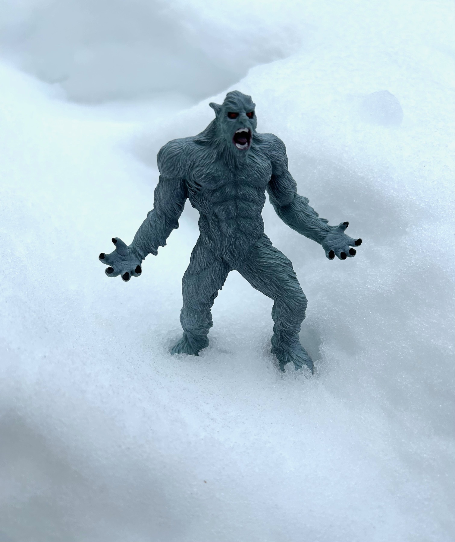 Yeti (Mythical Realms by Safari Ltd.)